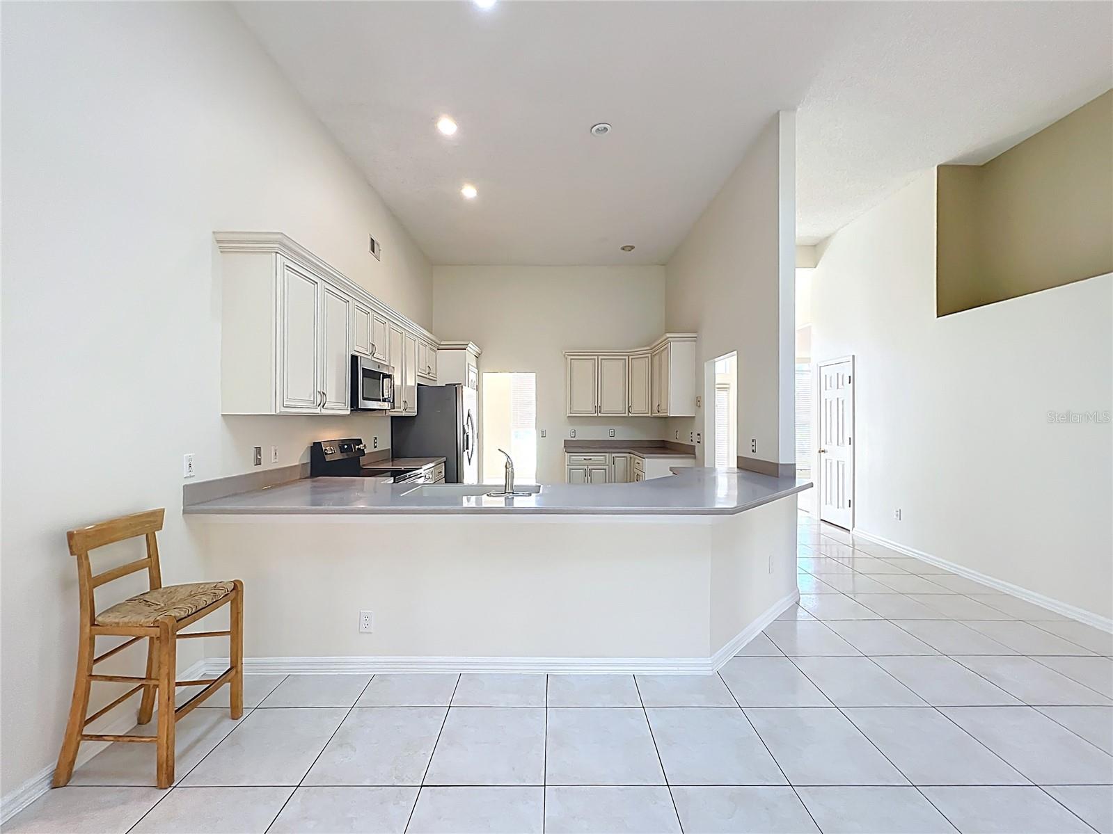 Image 18 of 42 For 2951 Smithfield Drive