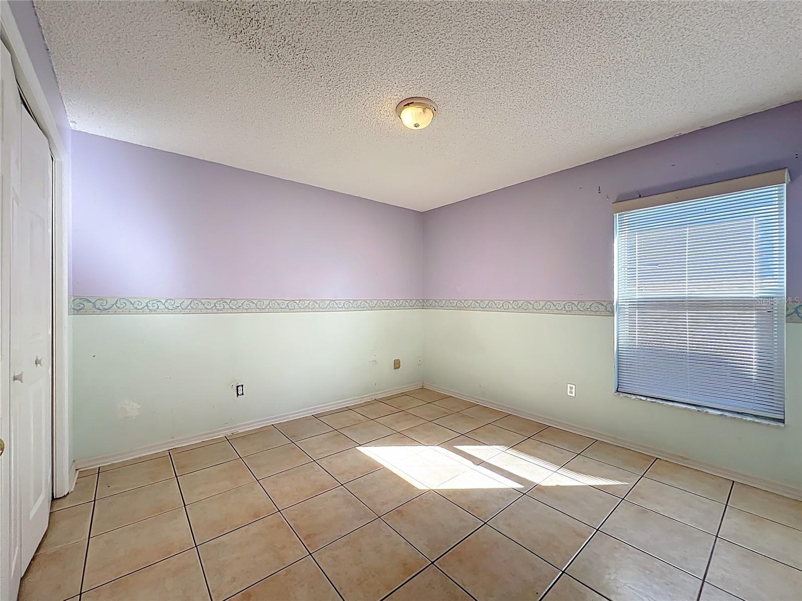 Image 28 of 42 For 2951 Smithfield Drive