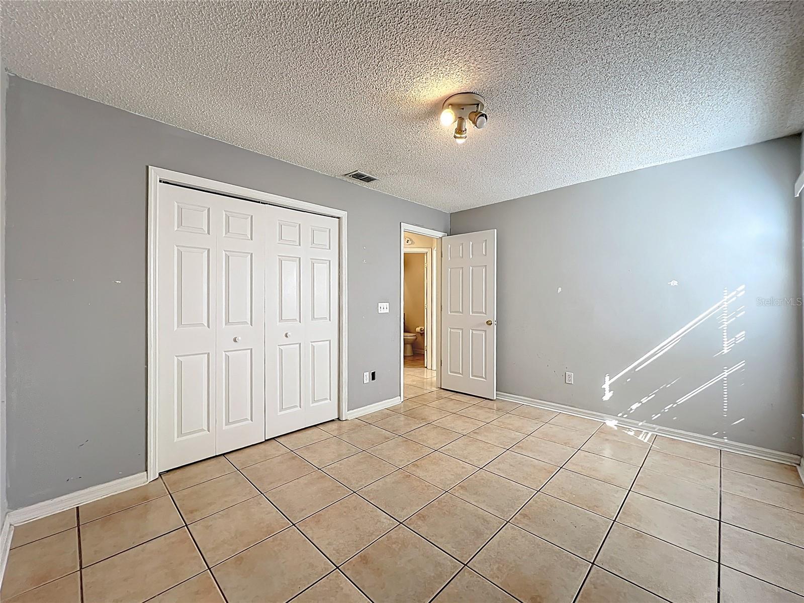 Image 31 of 42 For 2951 Smithfield Drive