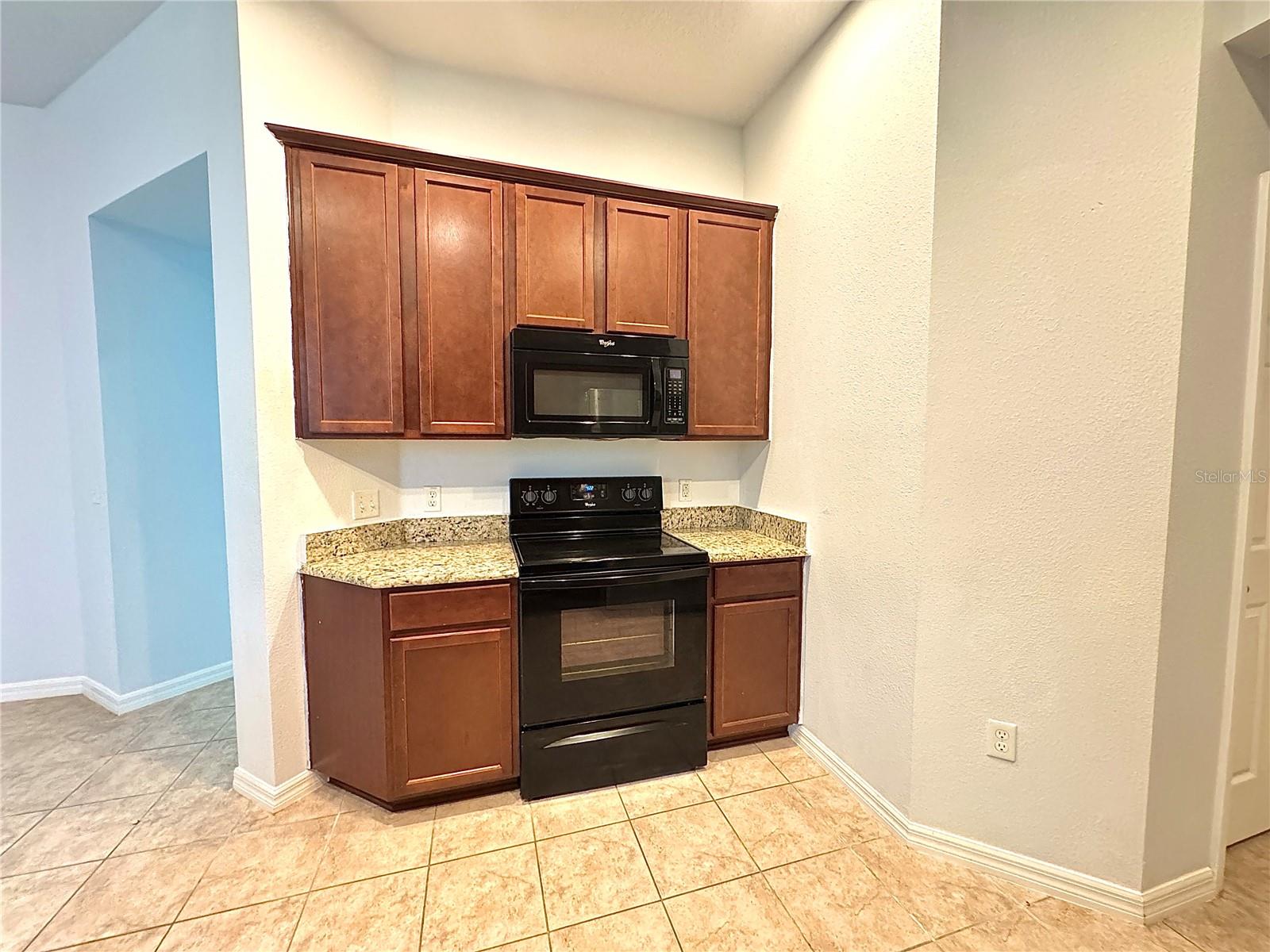 Image 5 of 26 For 1088 Avila Lane