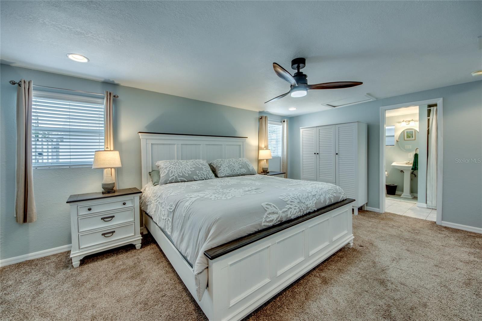 Image 17 of 31 For 16040 Tortuga Street