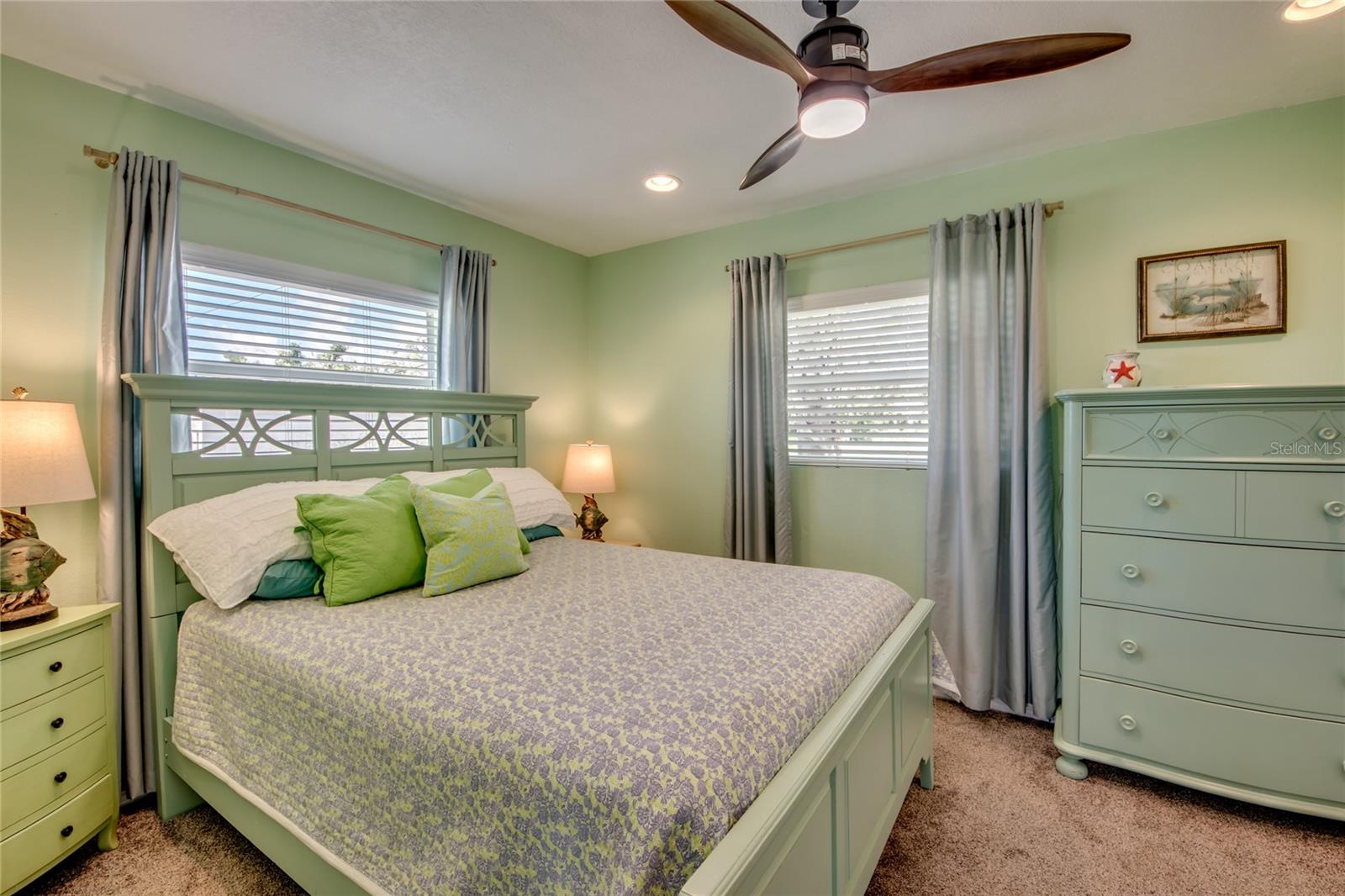 Image 22 of 31 For 16040 Tortuga Street