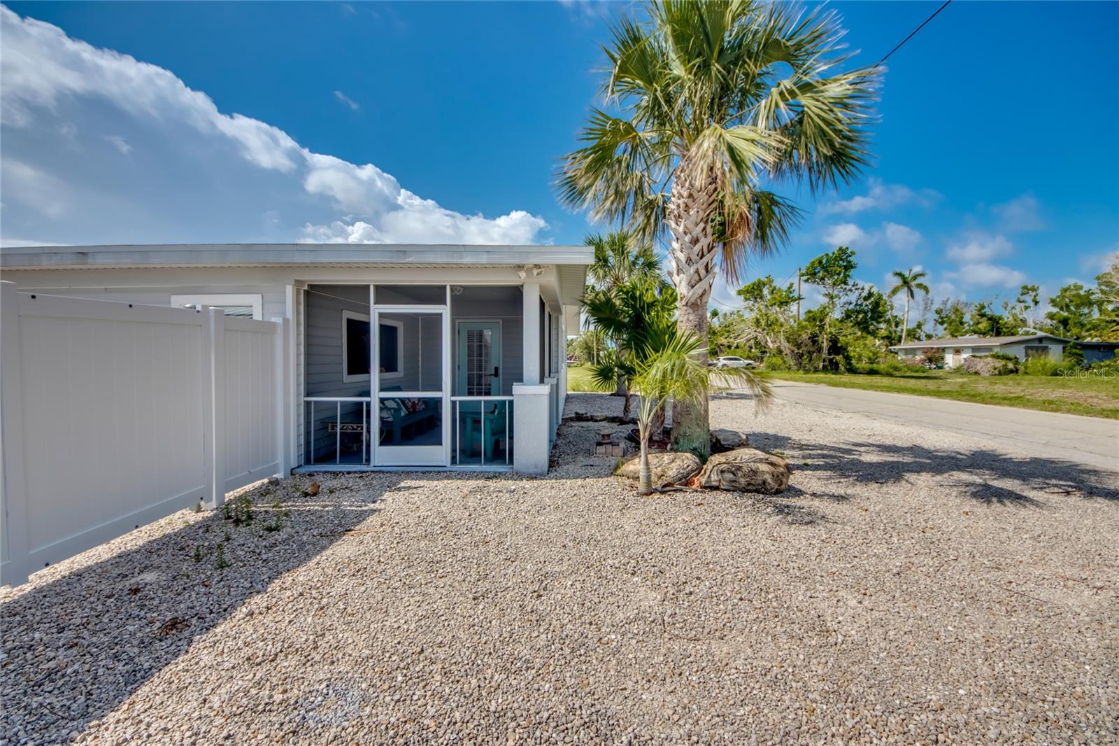 Image 4 of 31 For 16040 Tortuga Street