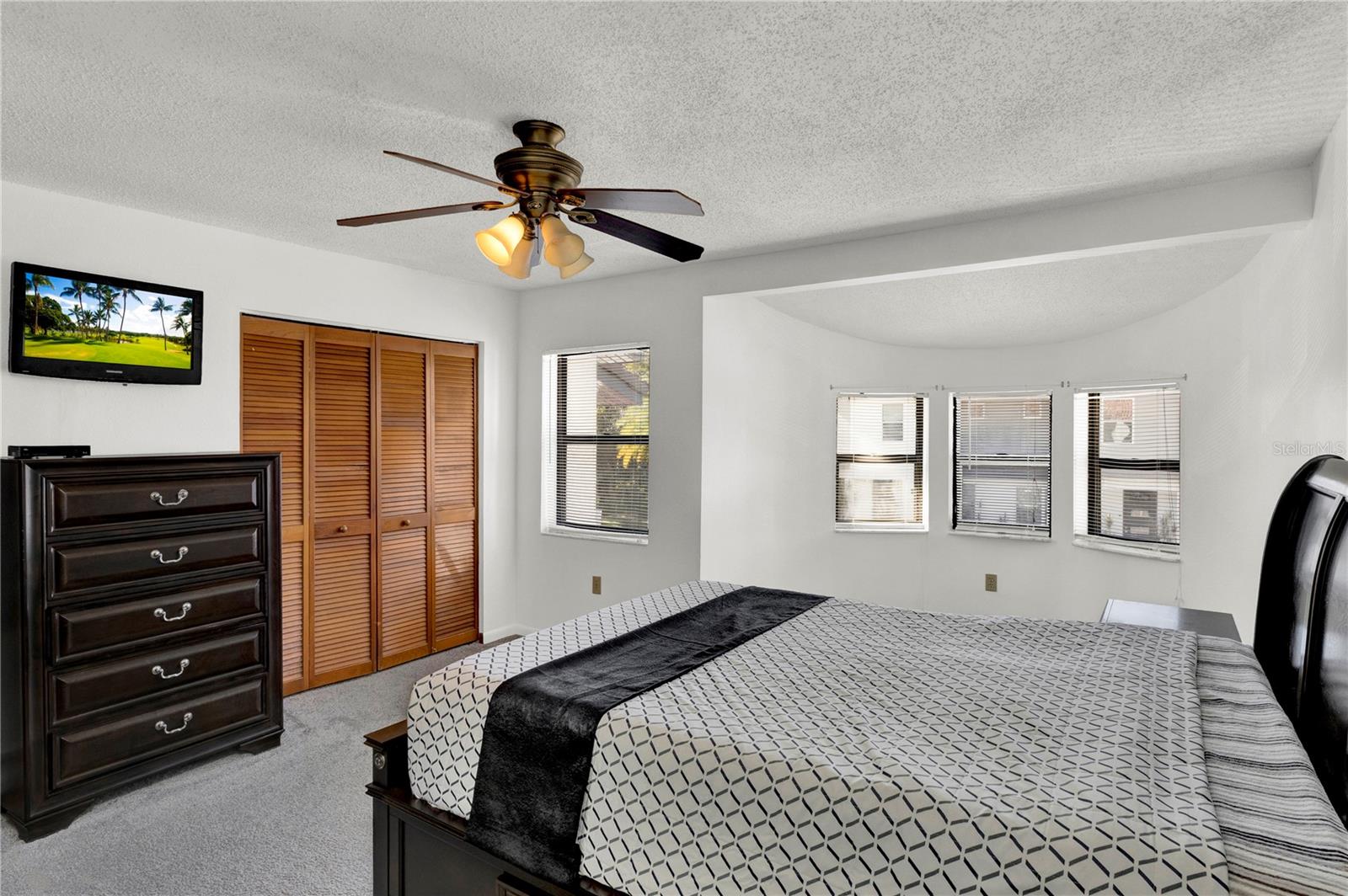 Image 14 of 17 For 59 Cordona Drive E