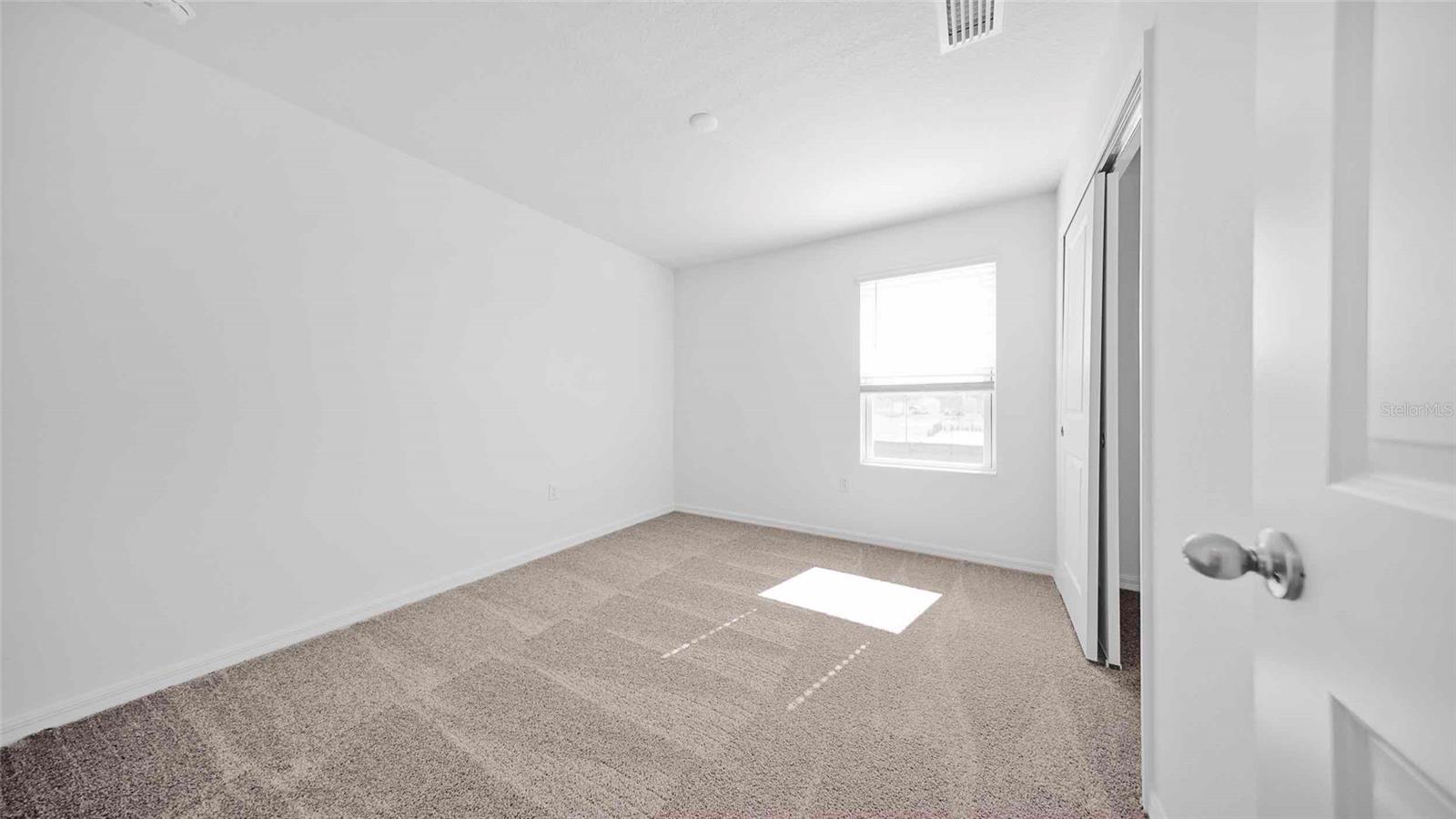 Image 12 of 20 For 16619 Luminary Loop