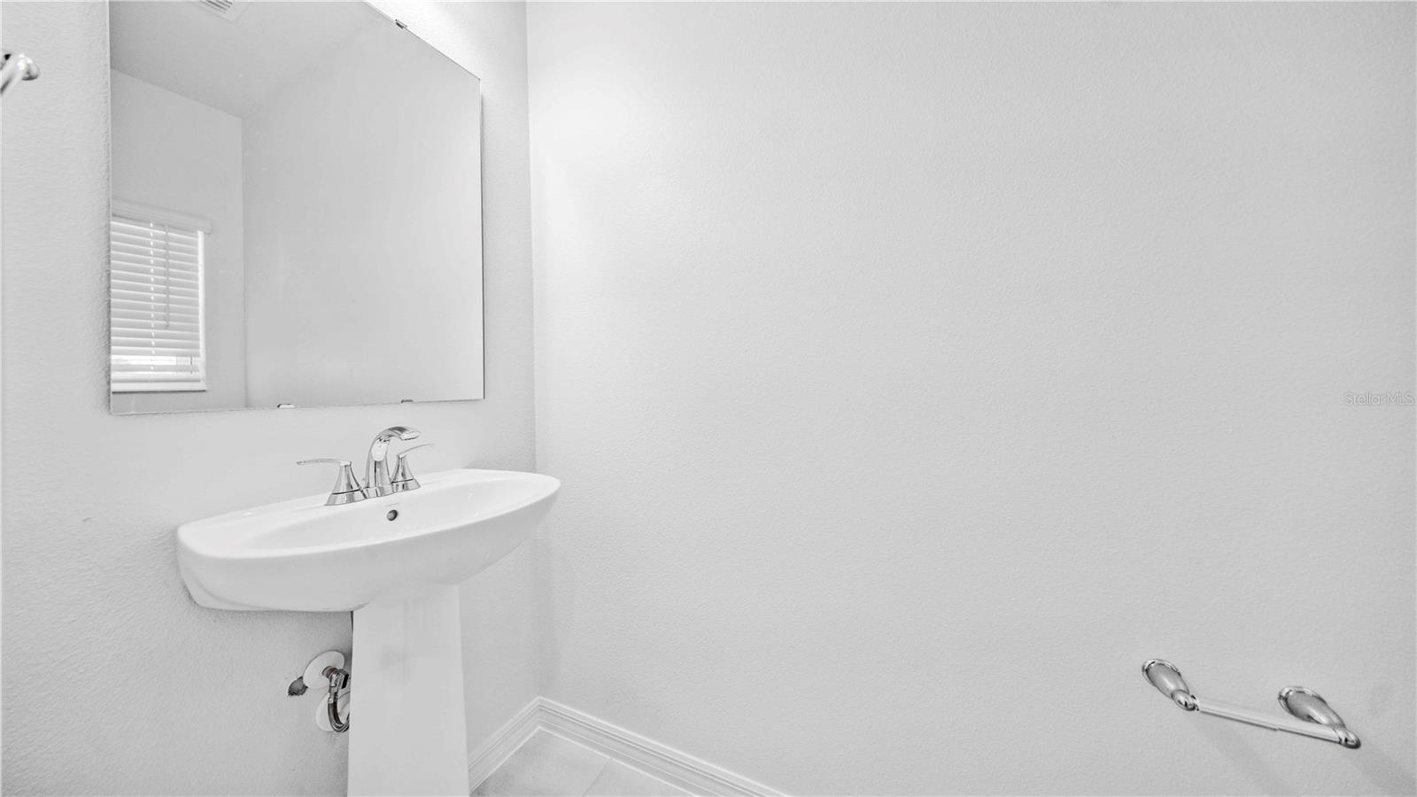 Image 9 of 20 For 16619 Luminary Loop