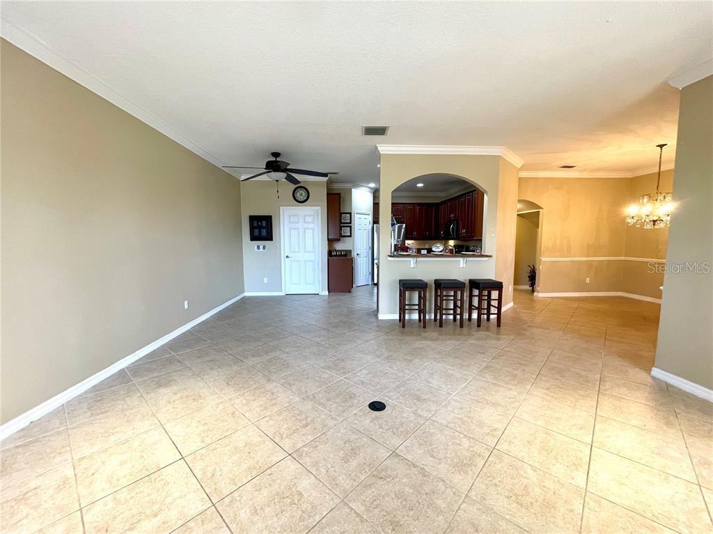 Image 10 of 25 For 5083 Fiorella Lane