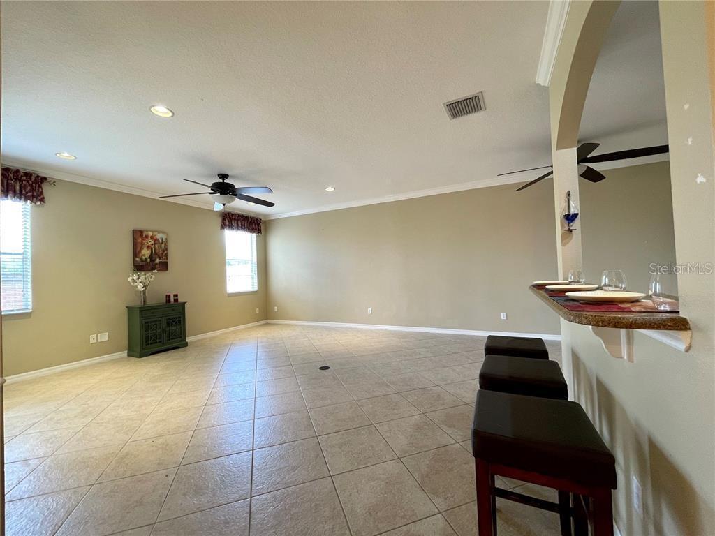 Image 11 of 25 For 5083 Fiorella Lane