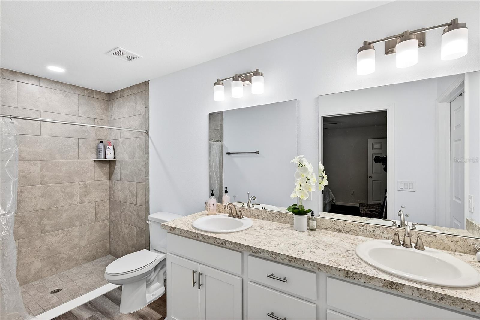 Image 13 of 28 For 14862 79th Terrace Road