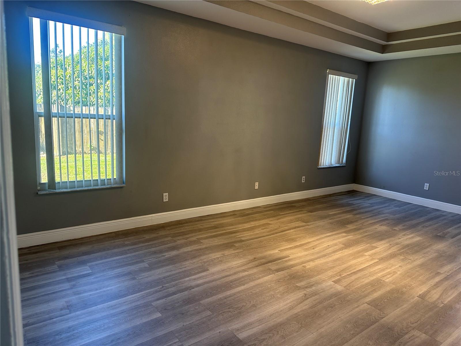 Image 22 of 31 For 908 Spring Island Way