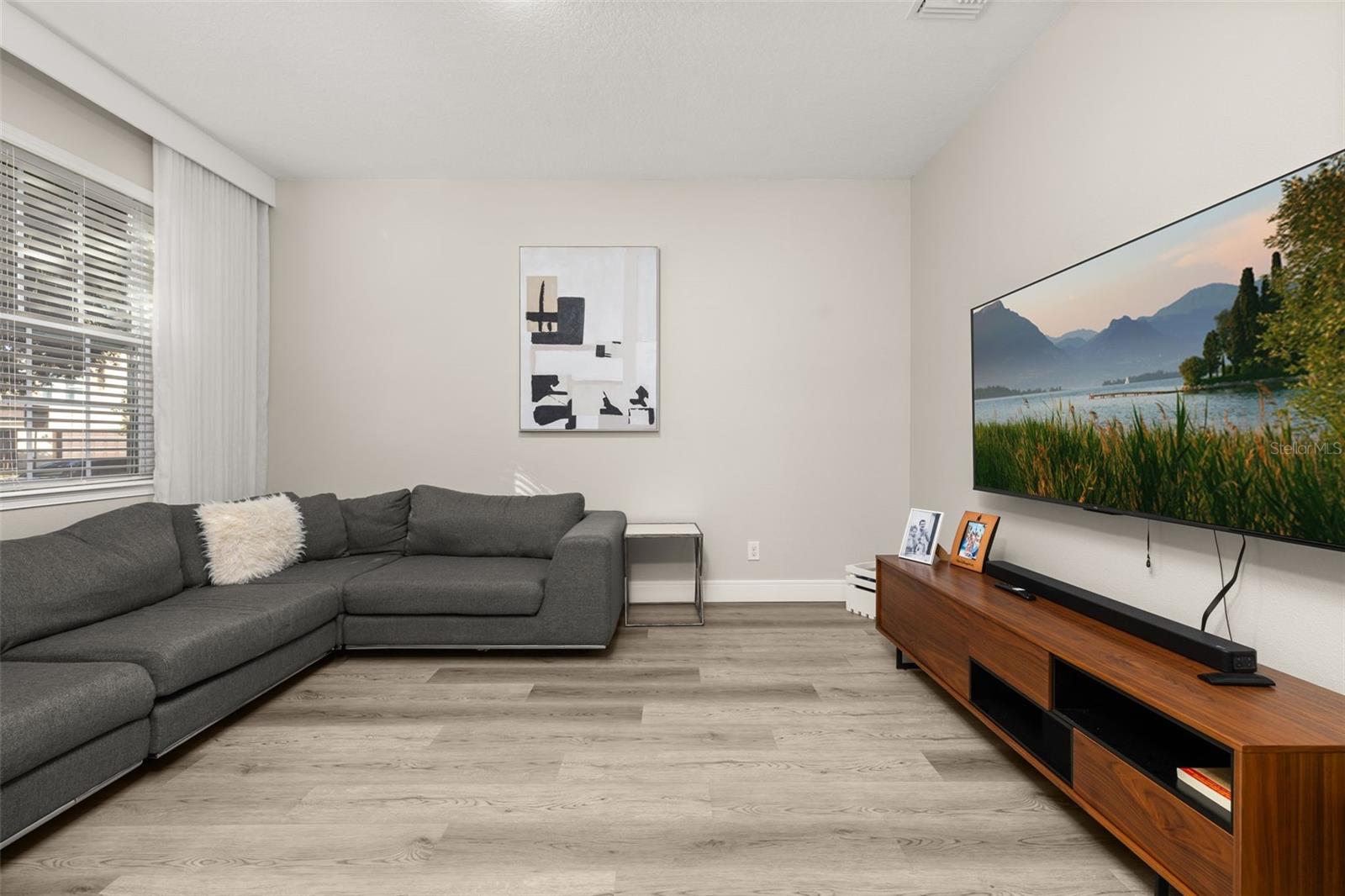 Image 7 of 57 For 12333 Via Derna Place