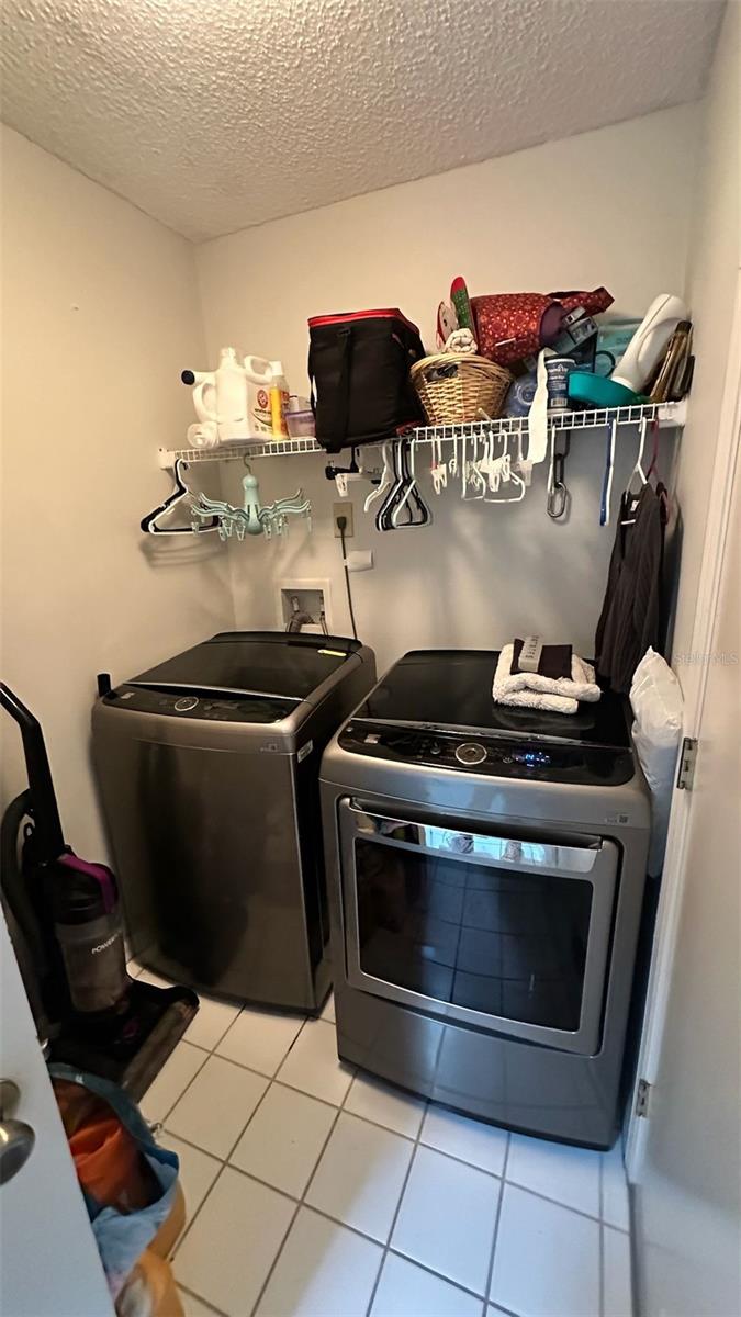 Image 7 of 12 For 9542 Brackin Street