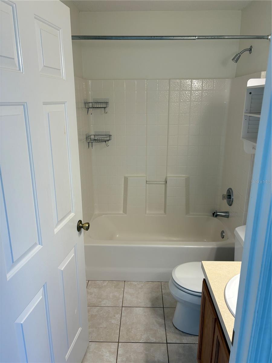 Image 19 of 27 For 1326 Hillview Drive