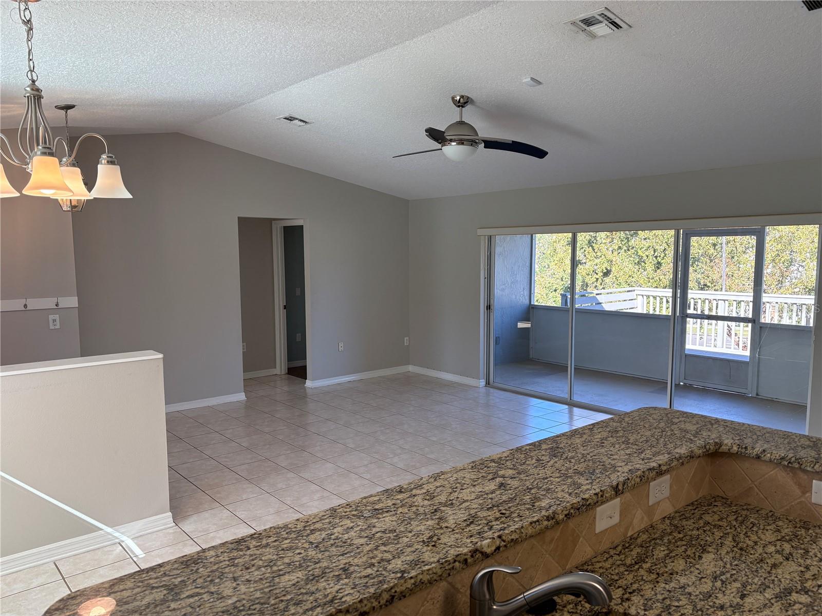 Image 5 of 27 For 1326 Hillview Drive