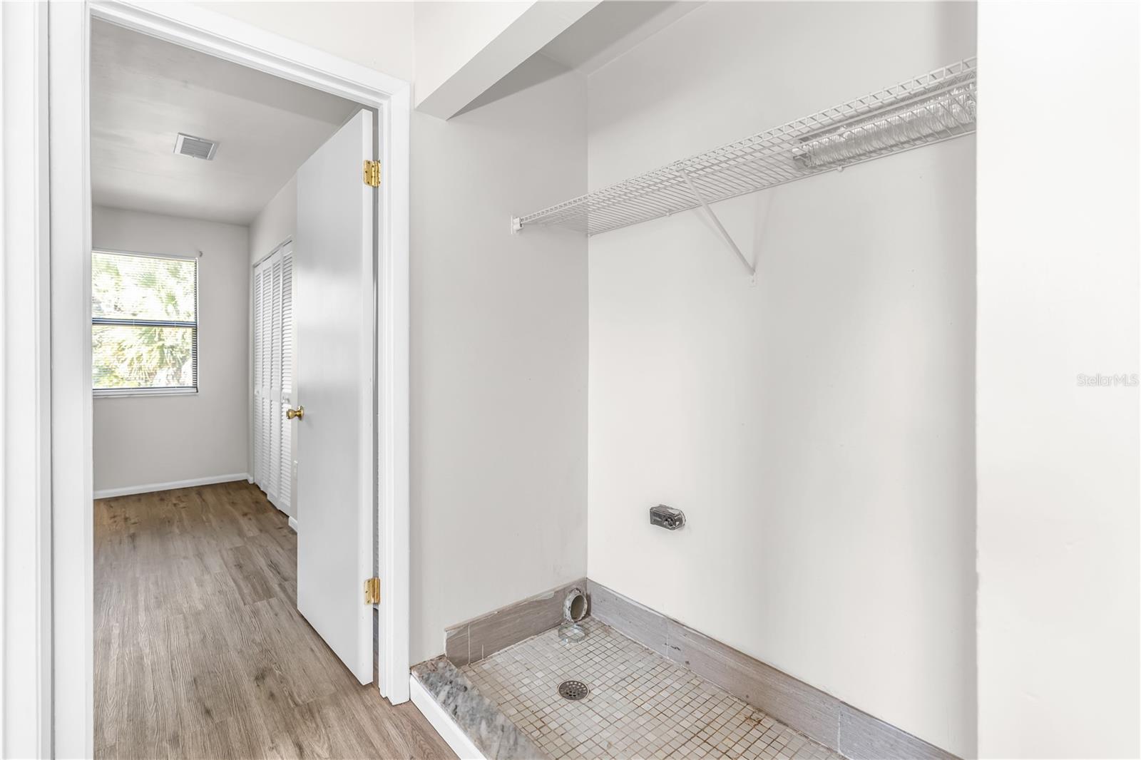 Image 13 of 20 For 1864 South Street