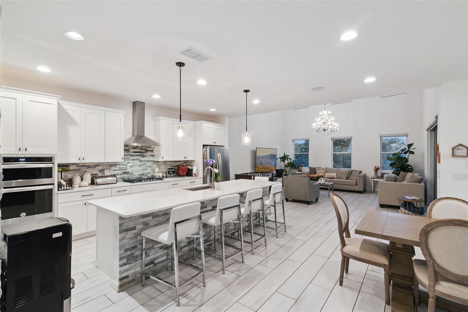 Image 17 of 58 For 9319 Bradleigh Drive