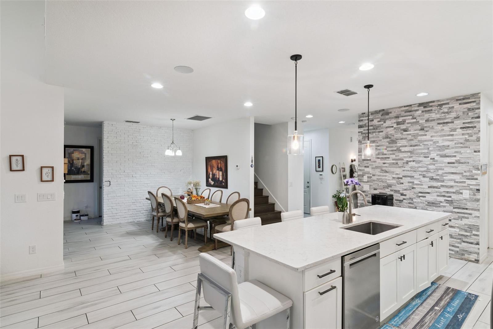 Image 22 of 58 For 9319 Bradleigh Drive