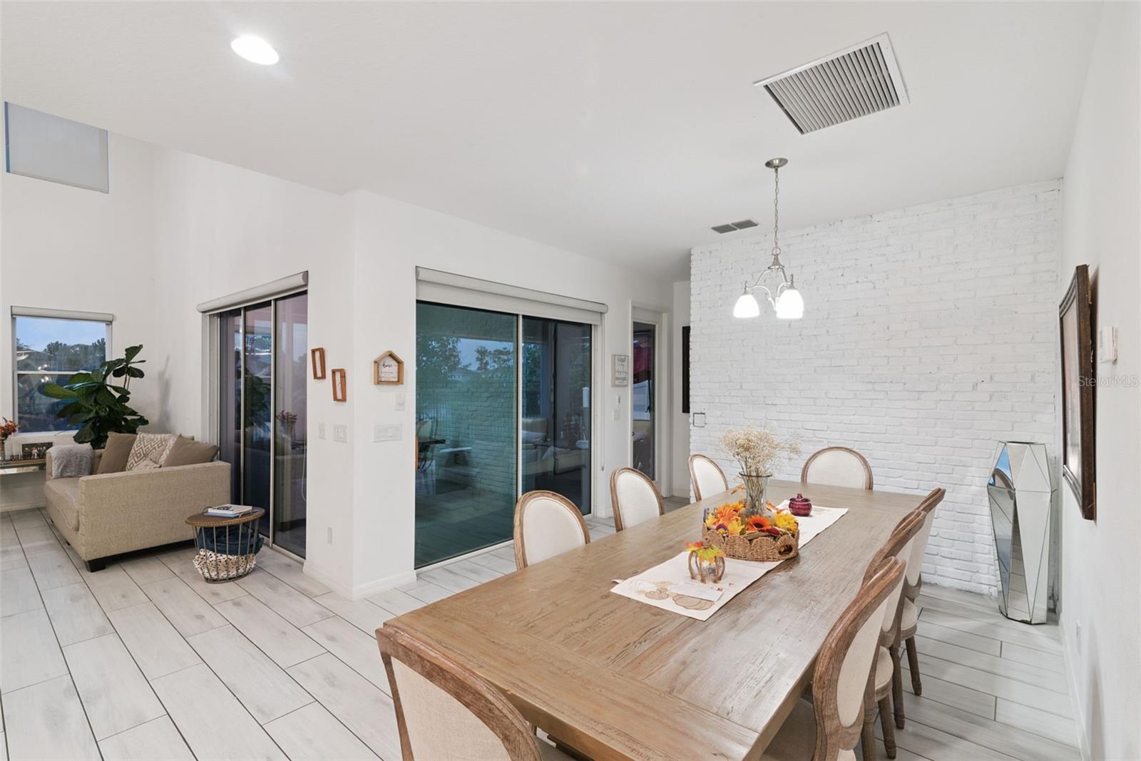 Image 23 of 58 For 9319 Bradleigh Drive