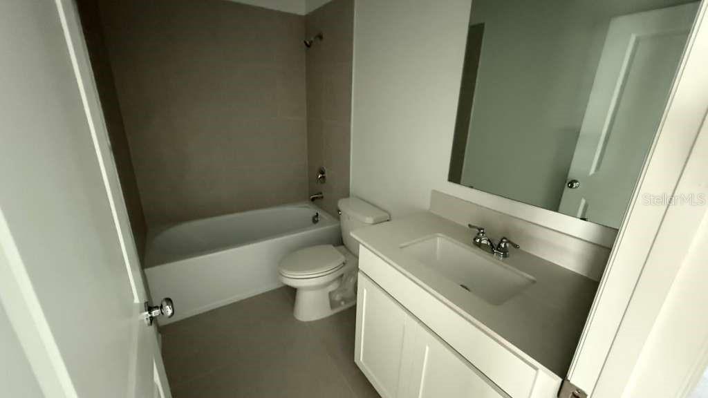 Image 10 of 21 For 2914 Savoir Avenue