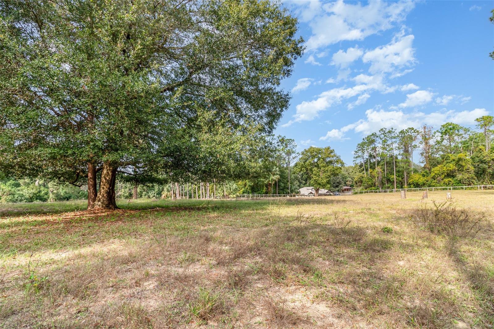 Image 21 of 34 For 6160 Allen Street