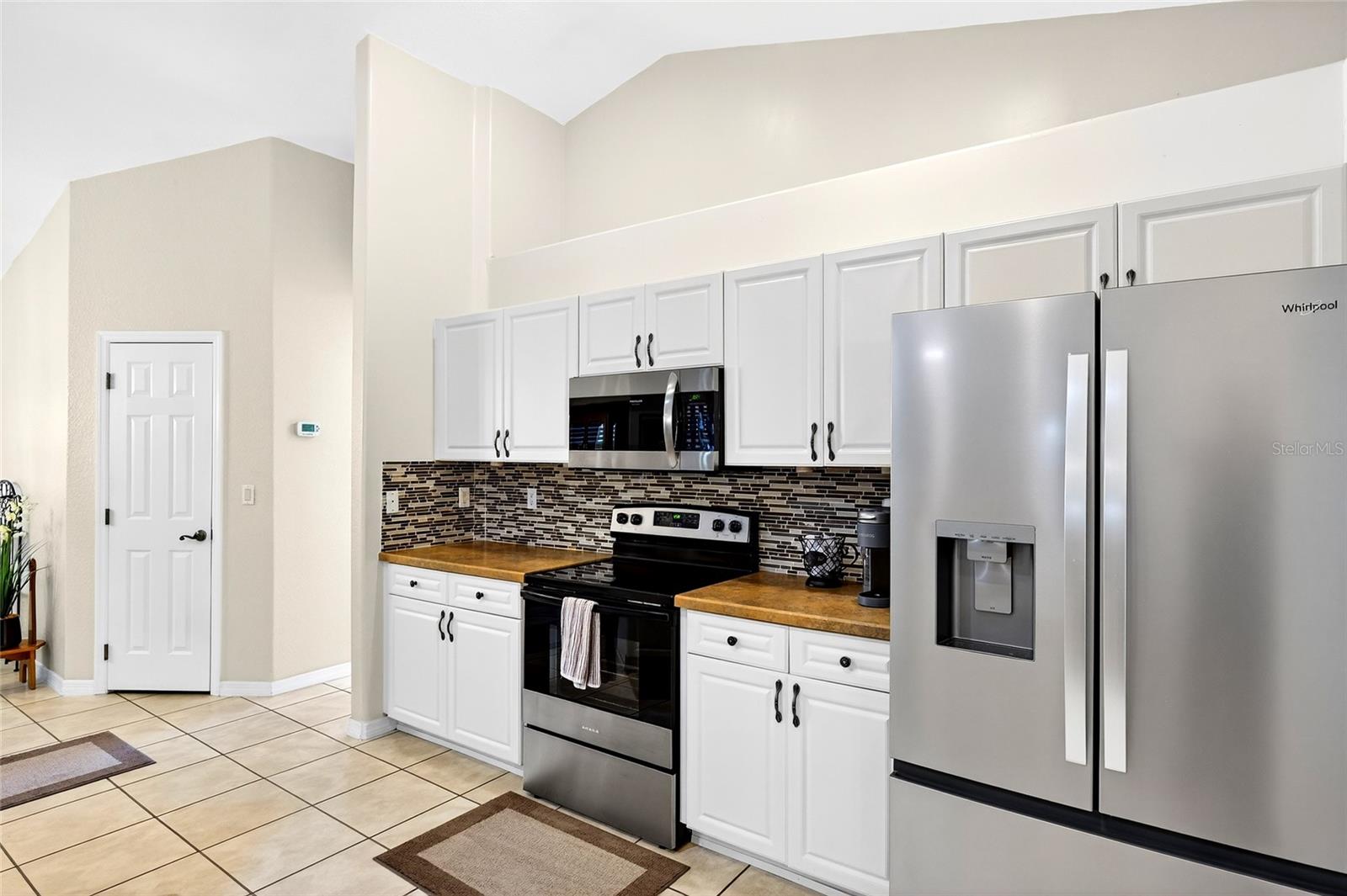 Image 12 of 40 For 9576 53rd Circle