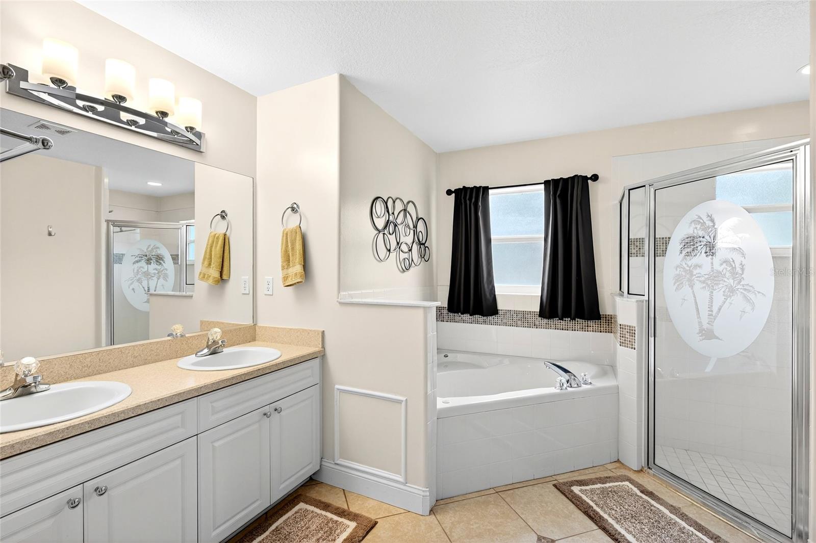 Image 22 of 40 For 9576 53rd Circle