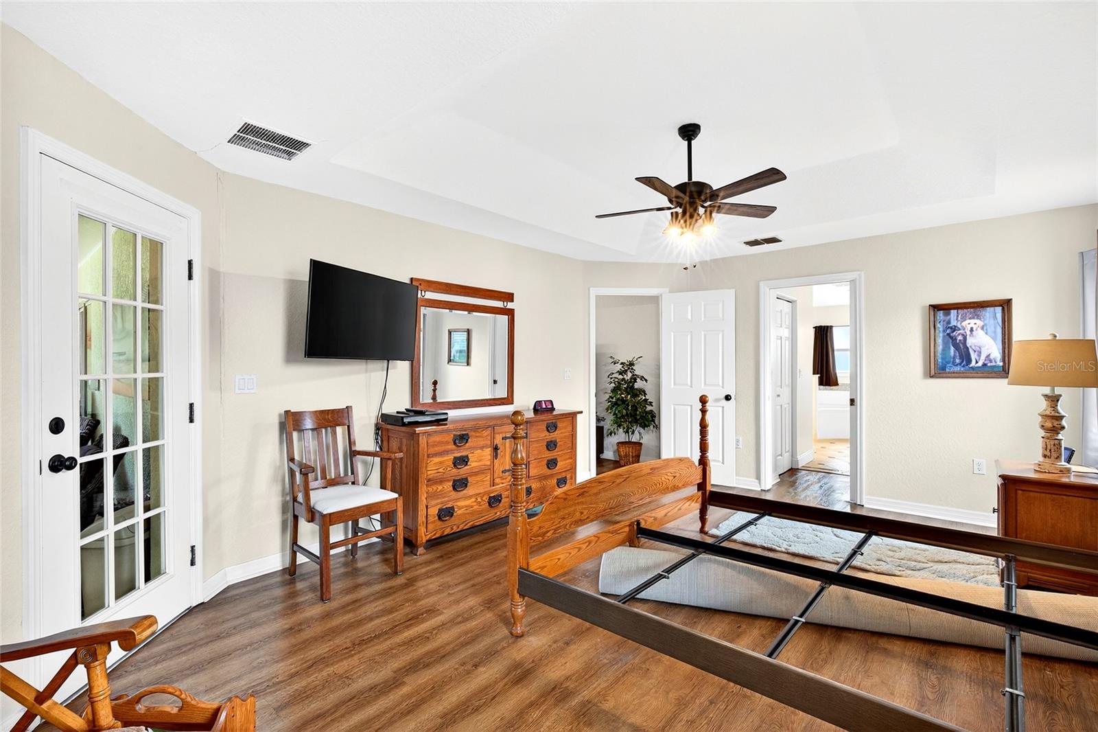 Image 23 of 40 For 9576 53rd Circle