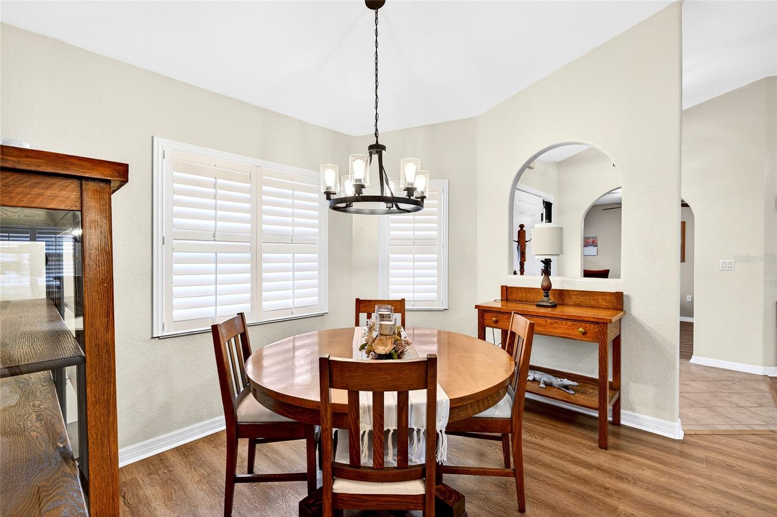 Image 6 of 40 For 9576 53rd Circle