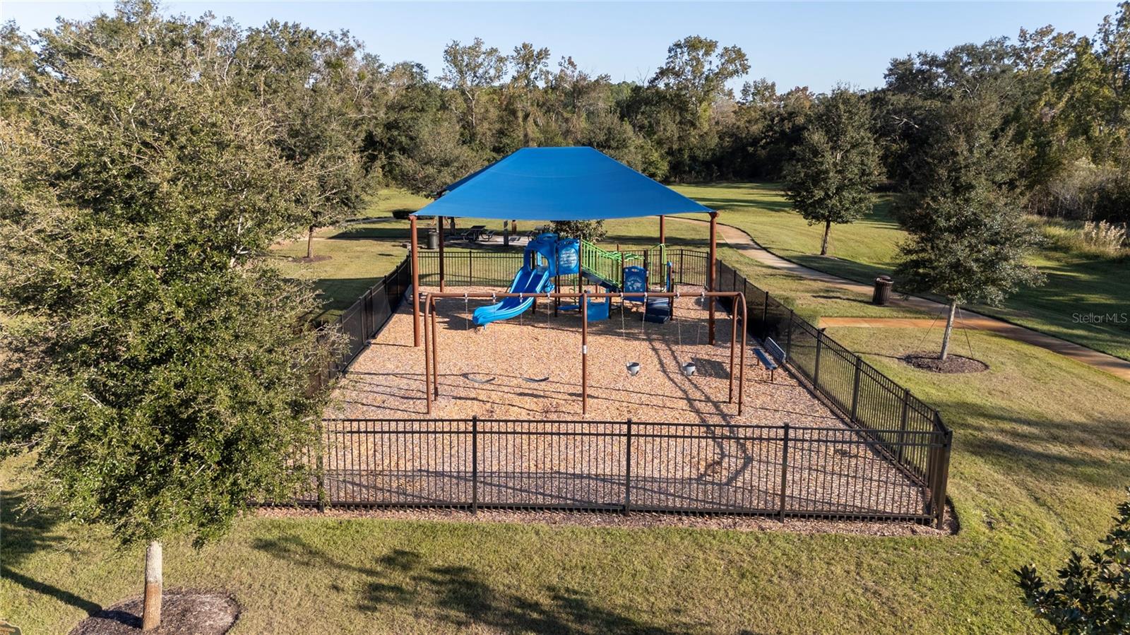 Image 31 of 41 For 669 Jupiter Beach Road