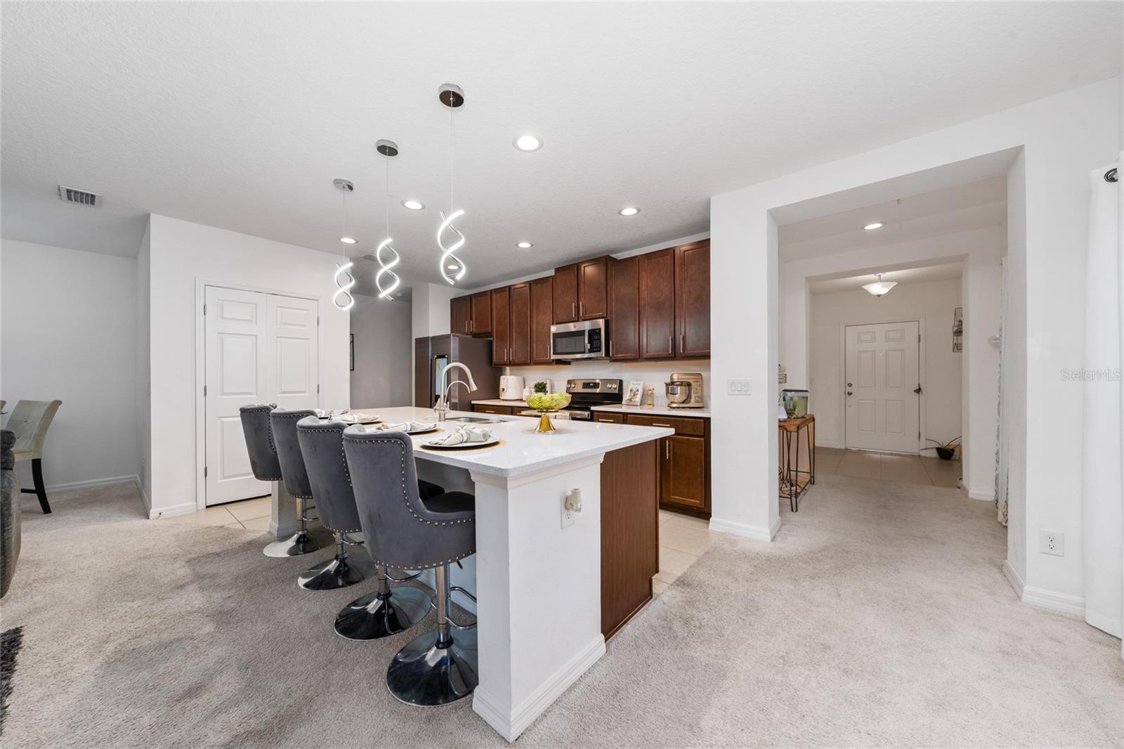 Image 4 of 41 For 669 Jupiter Beach Road