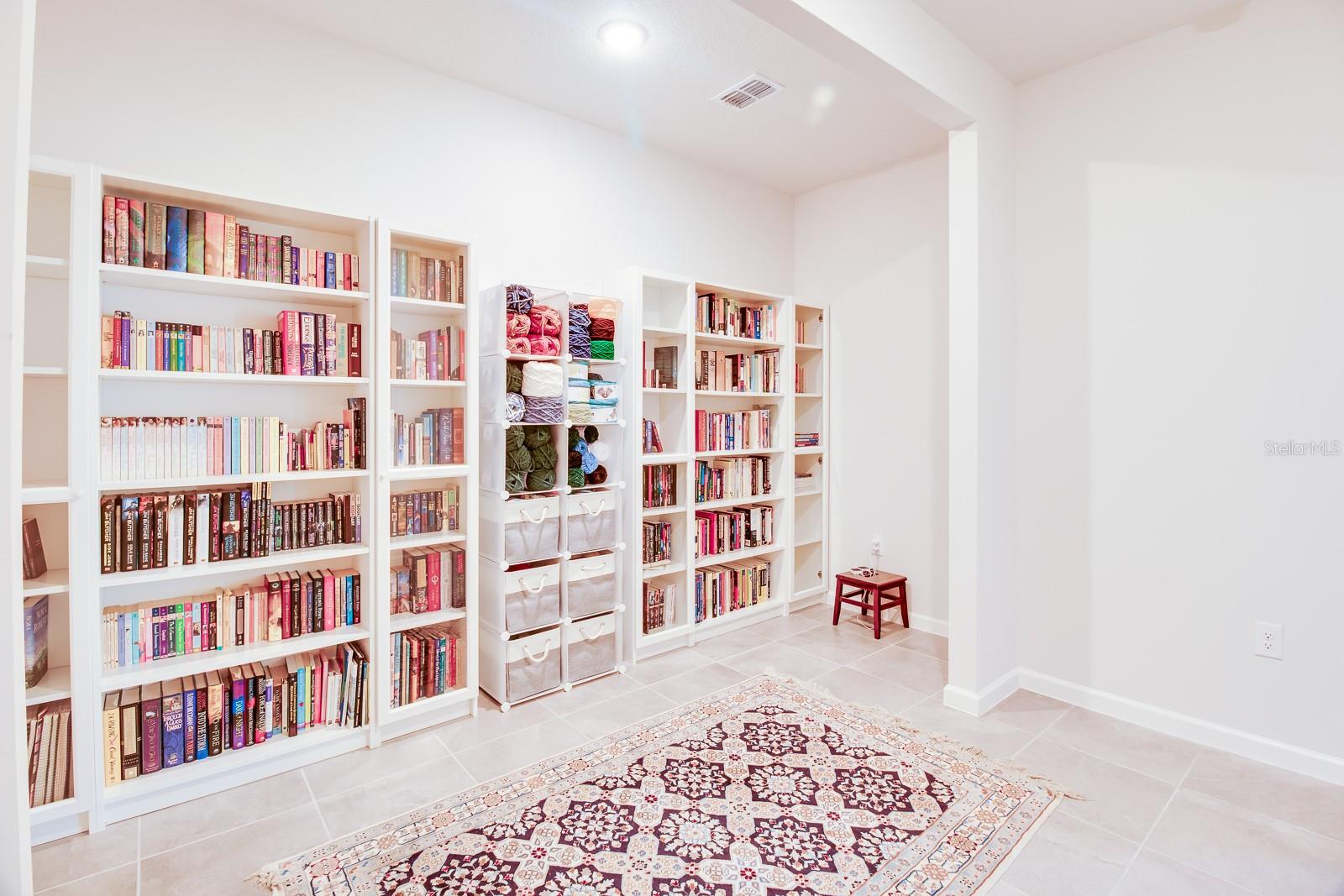 Image 11 of 39 For 1984 Middlebury Drive Se