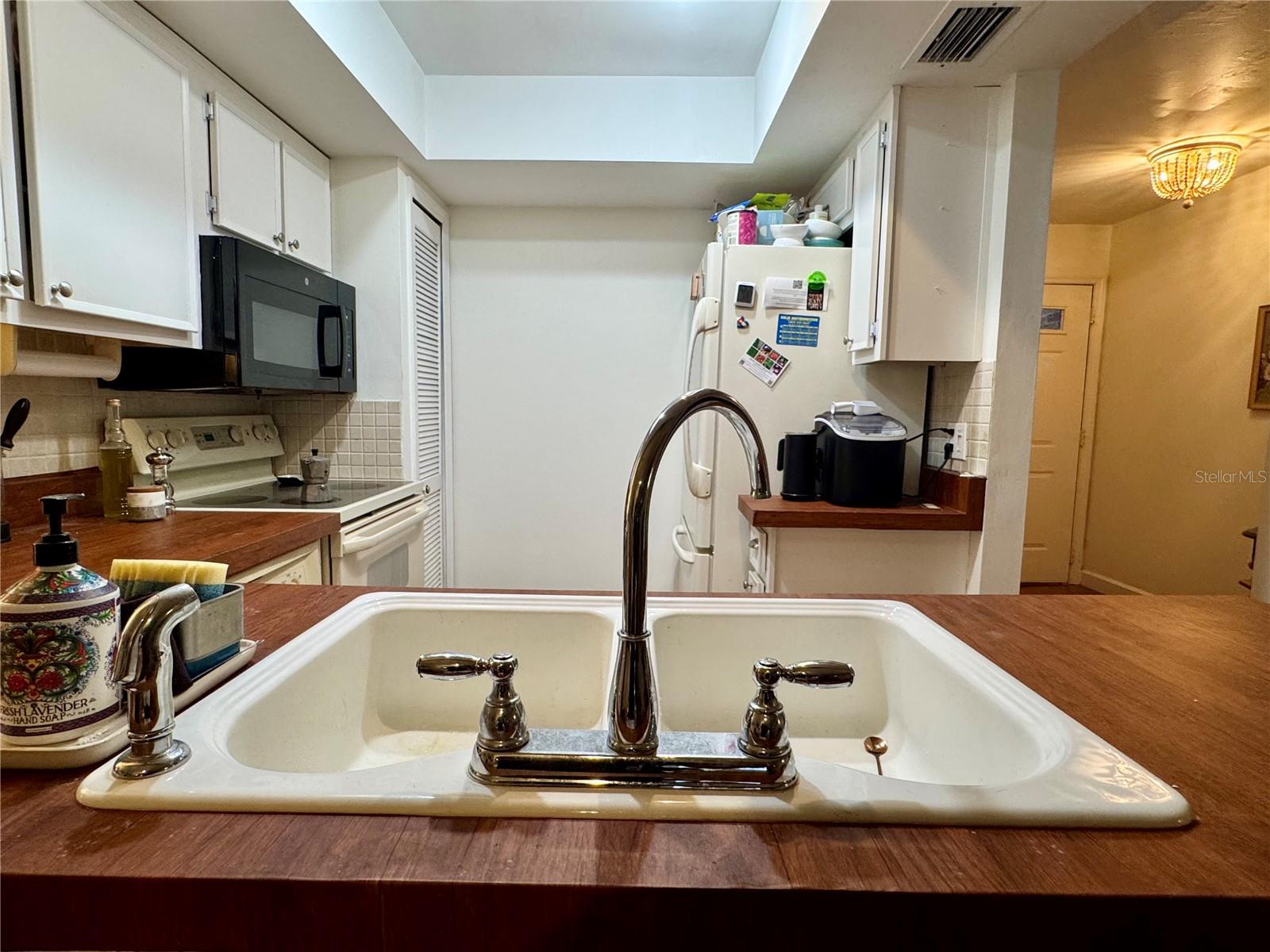 Image 6 of 25 For 5169 Lazy Oaks Drive