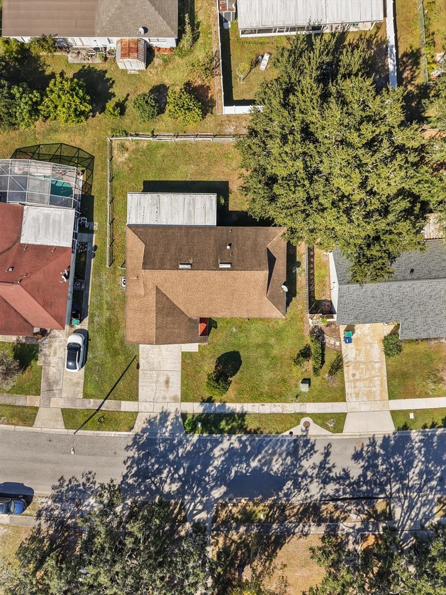 Image 35 of 37 For 387 Iowa Woods Circle W