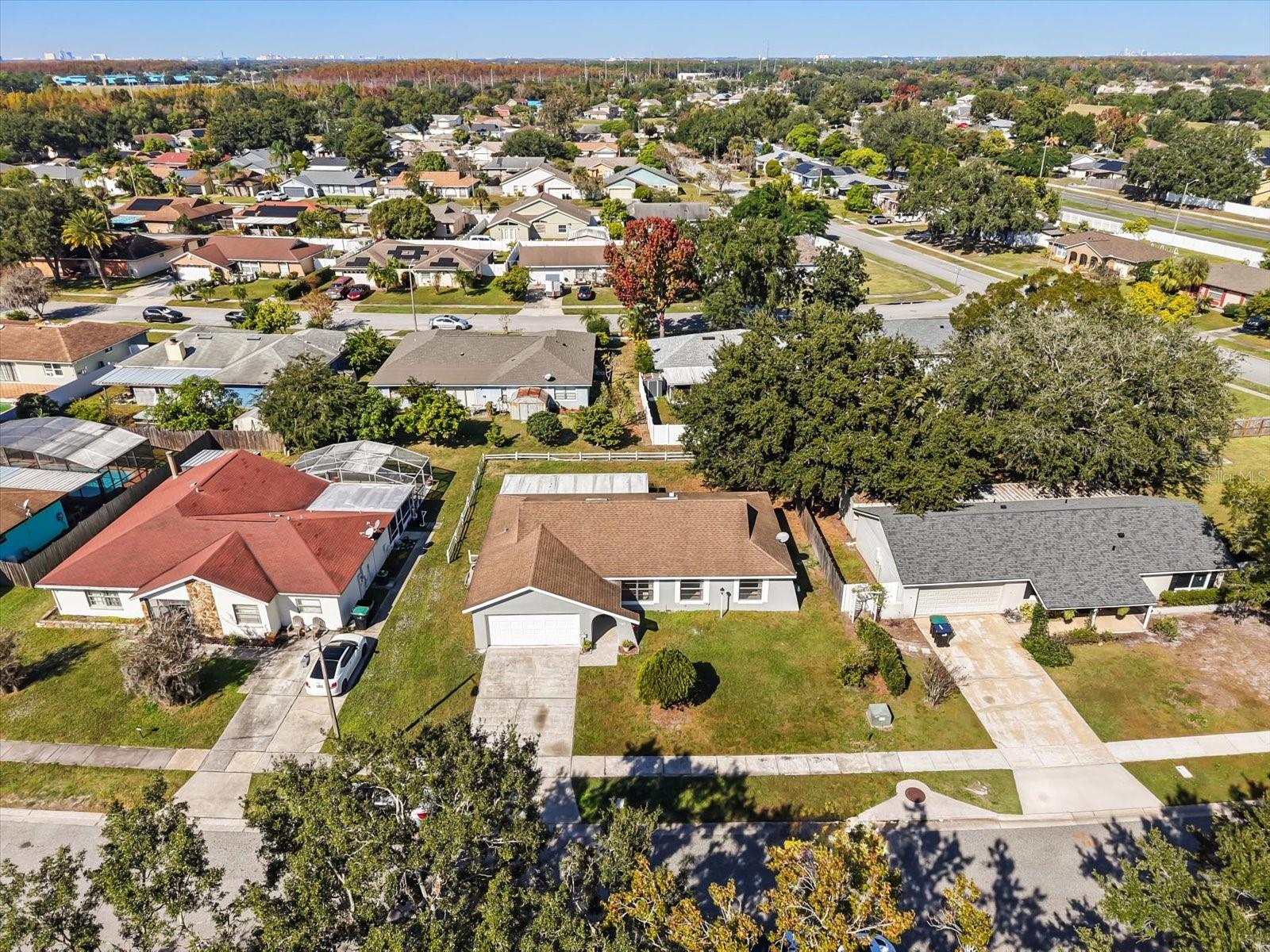 Image 4 of 37 For 387 Iowa Woods Circle W