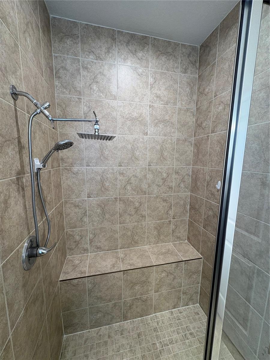 Image 17 of 26 For 224 August Fern Loop