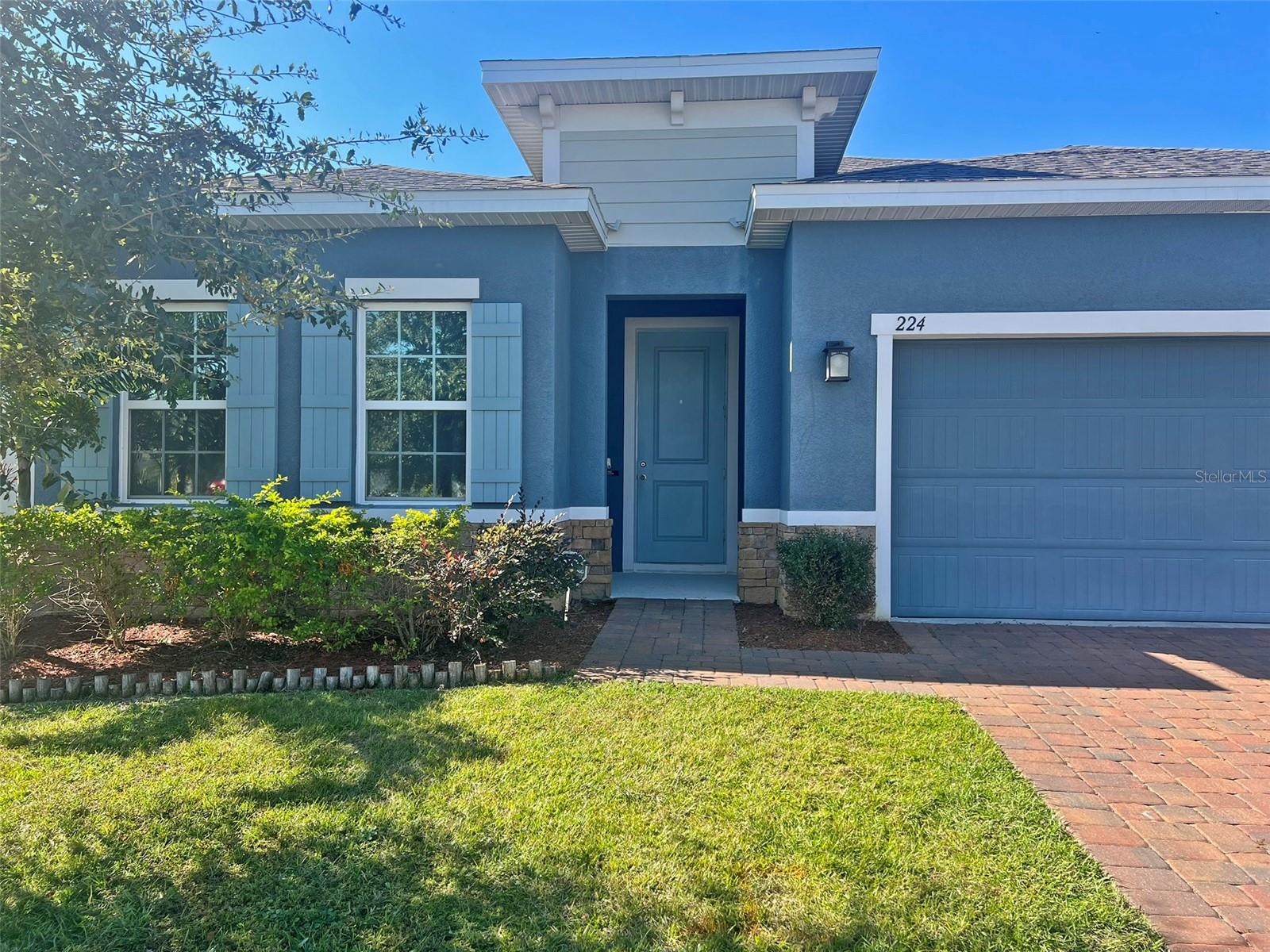 Image 3 of 26 For 224 August Fern Loop