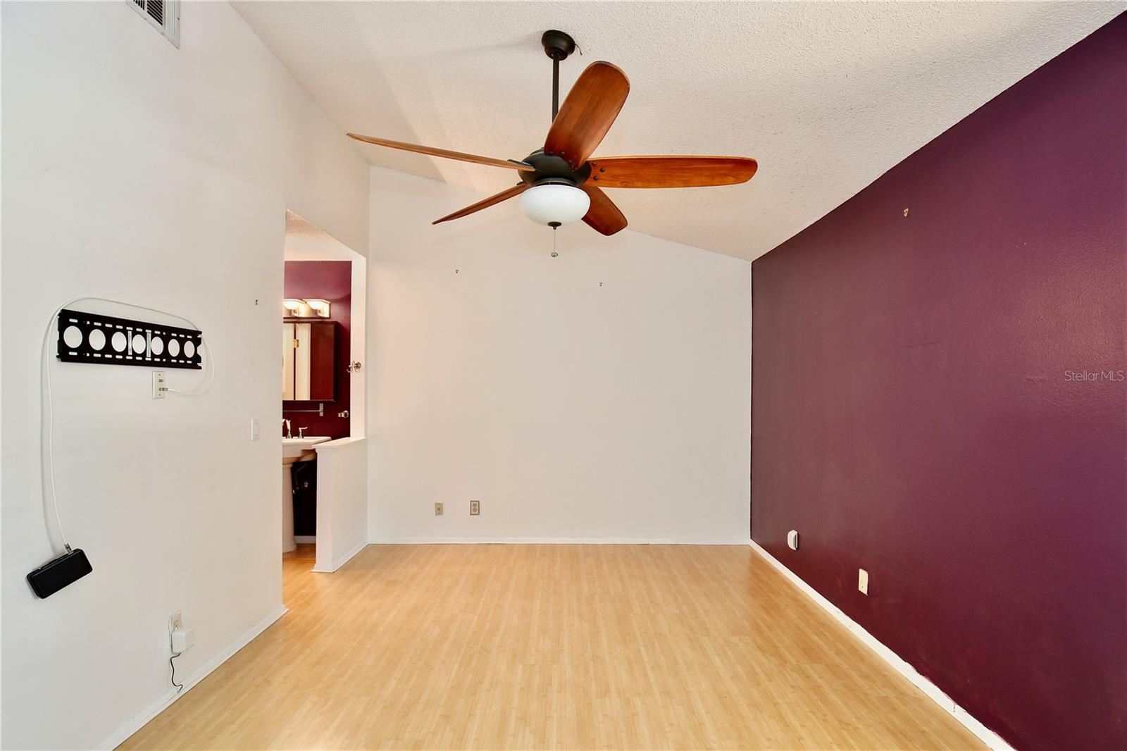 Image 10 of 35 For 2924 Harbour Grace Court