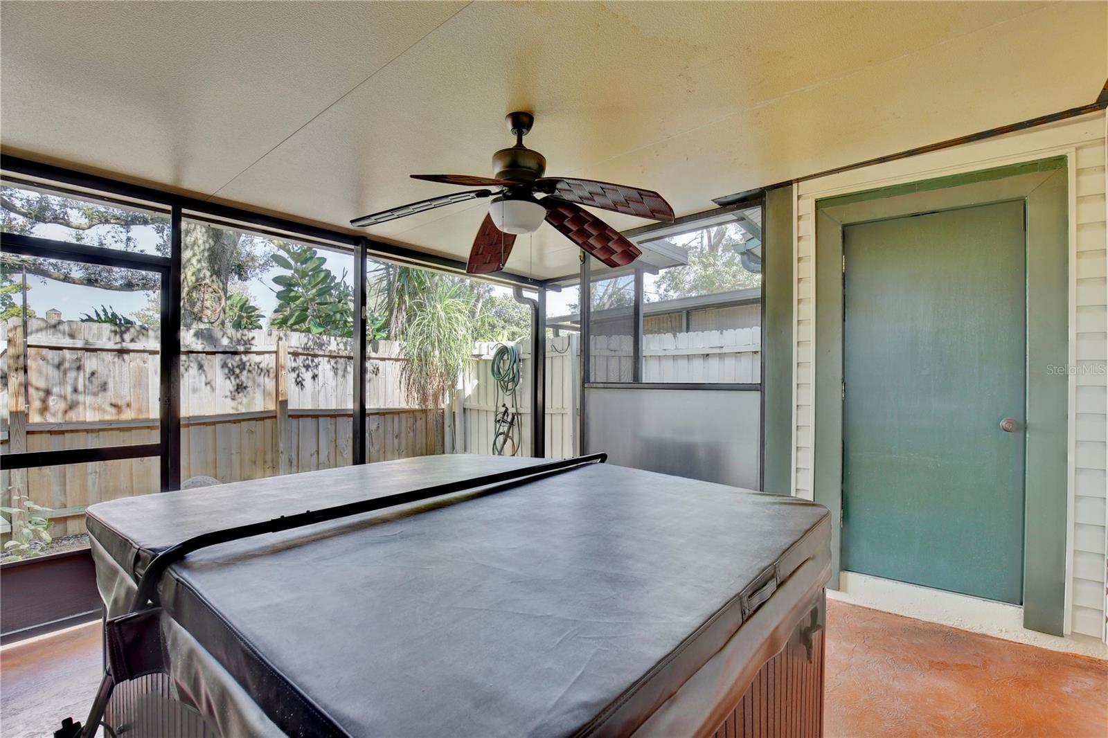 Image 19 of 35 For 2924 Harbour Grace Court