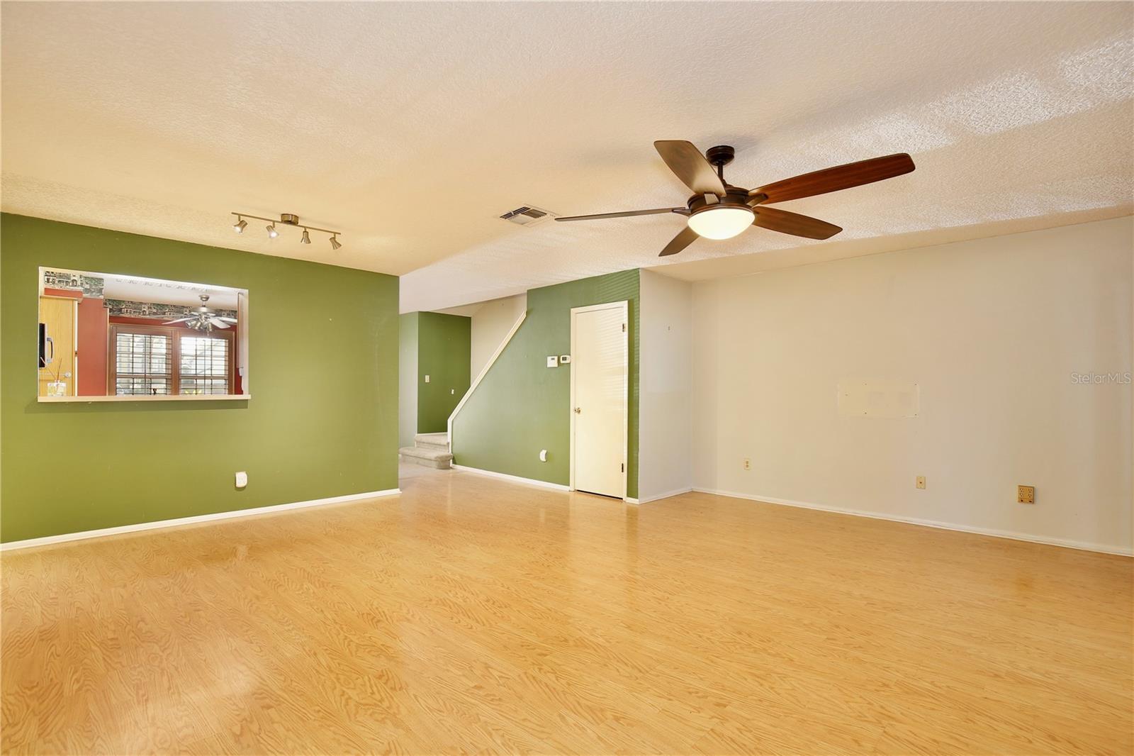 Image 7 of 35 For 2924 Harbour Grace Court