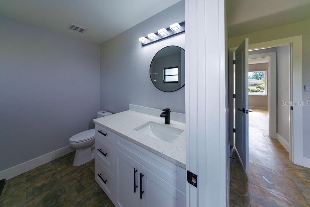 Image 42 of 50 For 1136 Yachtsman Lane