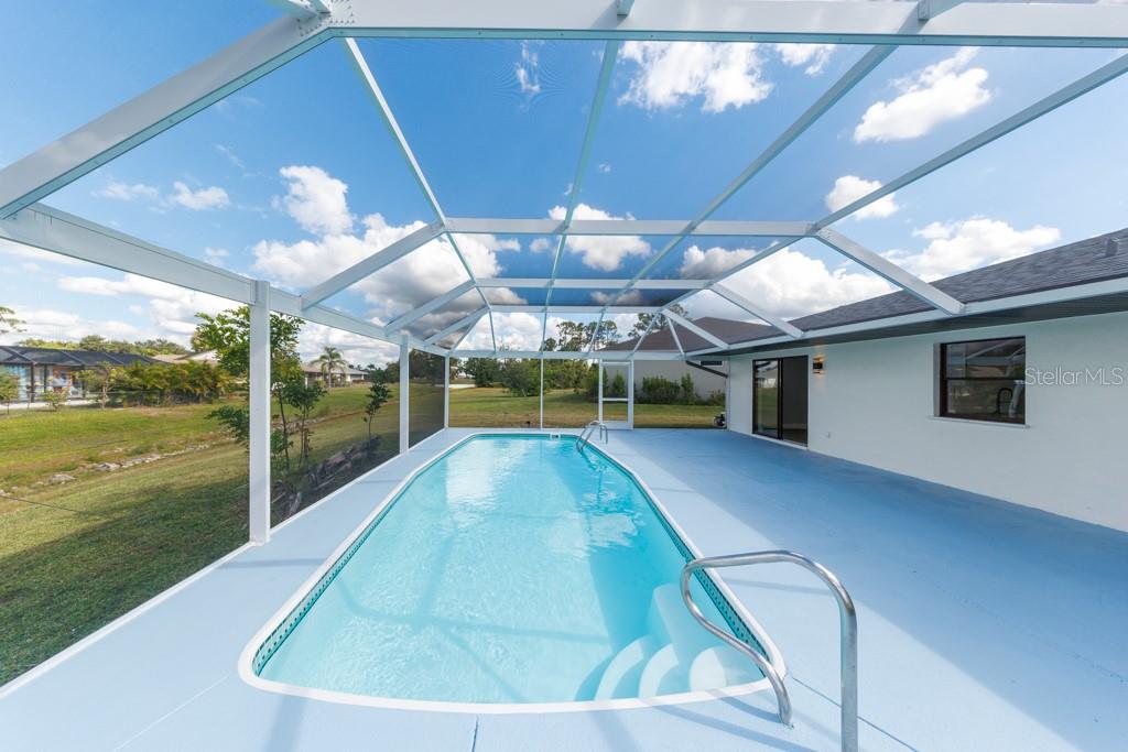 Image 44 of 50 For 1136 Yachtsman Lane