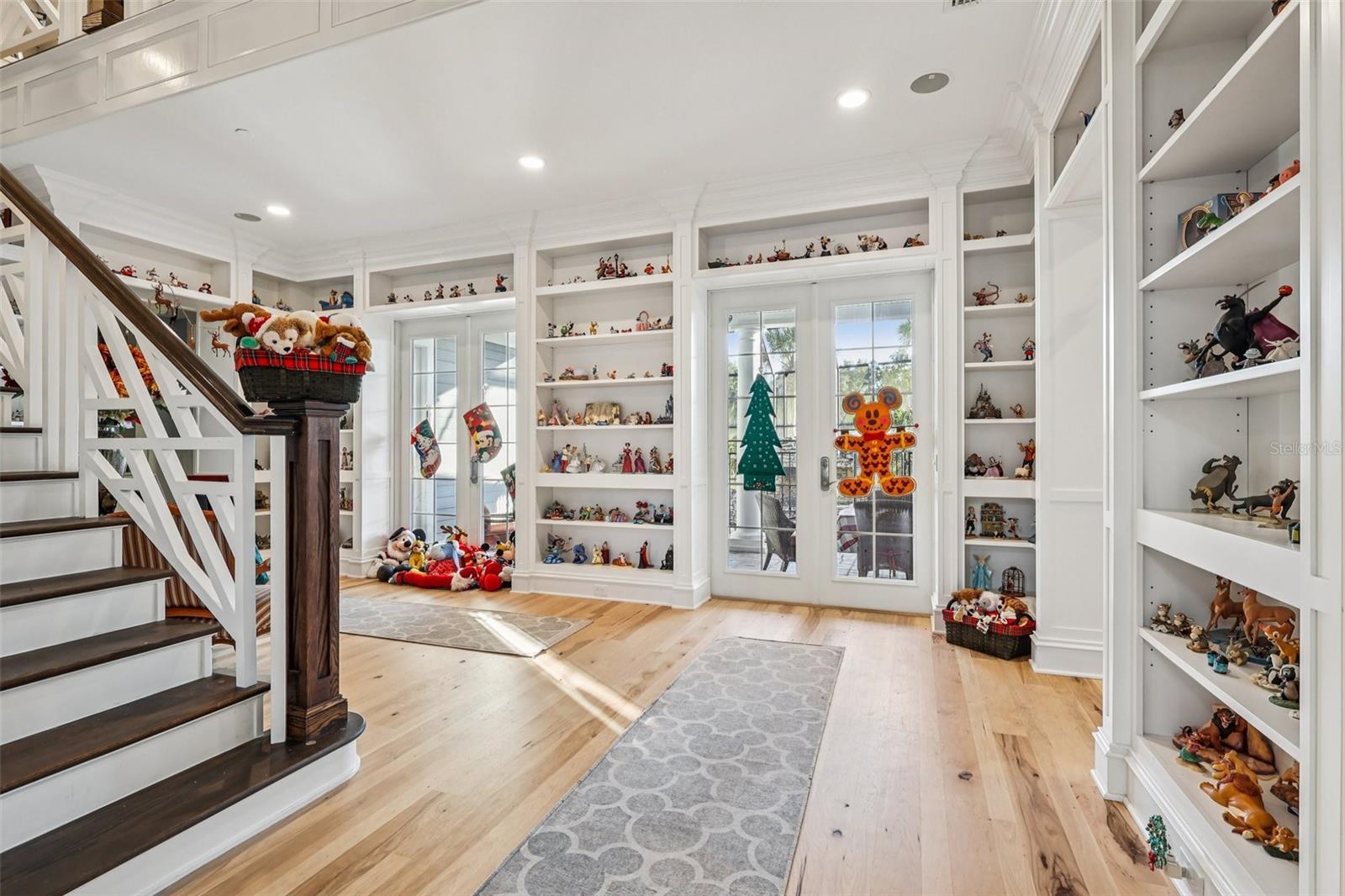 Image 11 of 52 For 310 Acadia Lane