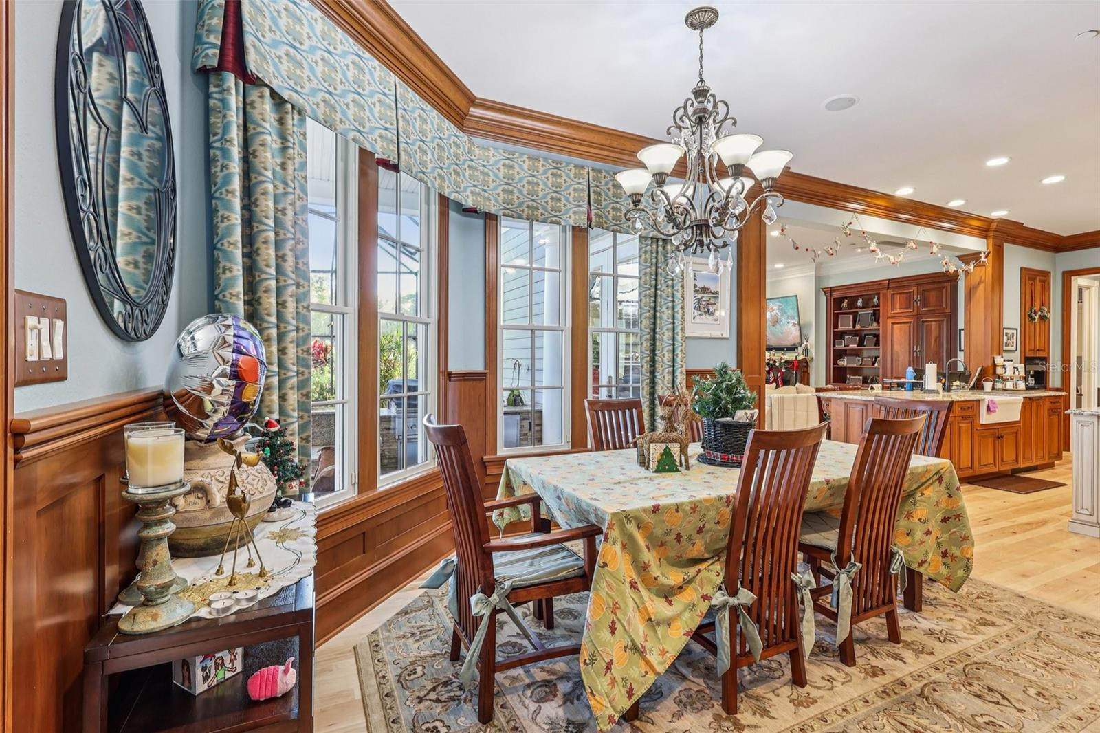 Image 19 of 52 For 310 Acadia Lane