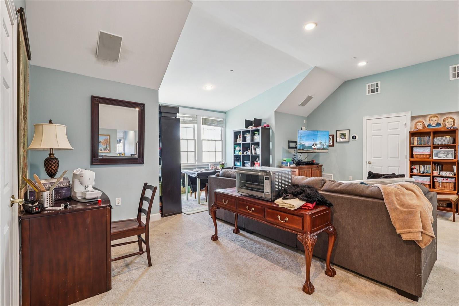 Image 35 of 52 For 310 Acadia Lane