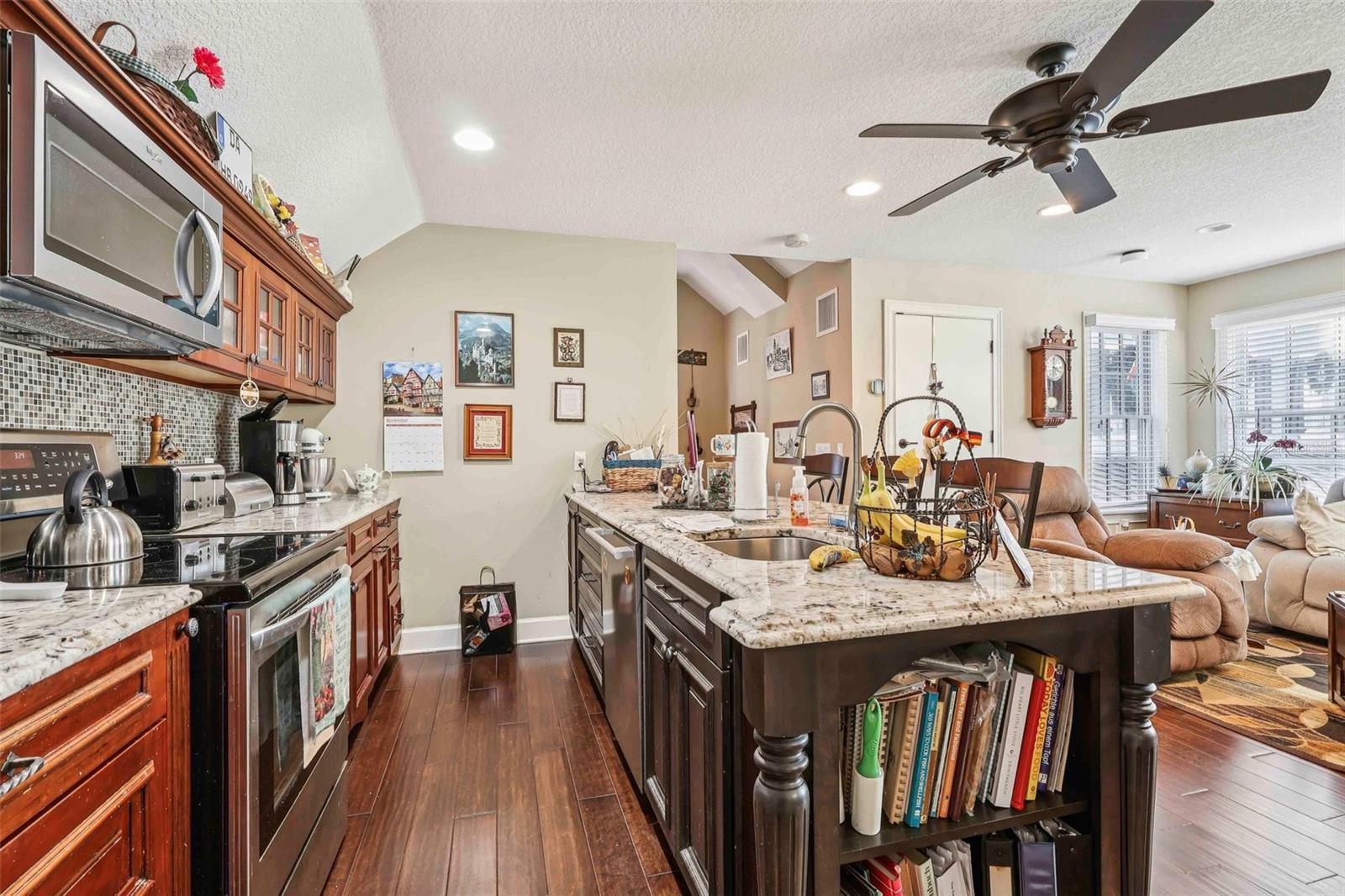 Image 41 of 52 For 310 Acadia Lane