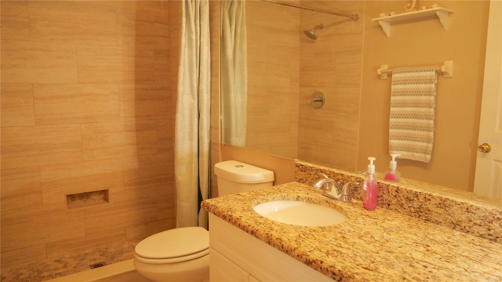 Image 27 of 40 For 964 Helmsle Court 100