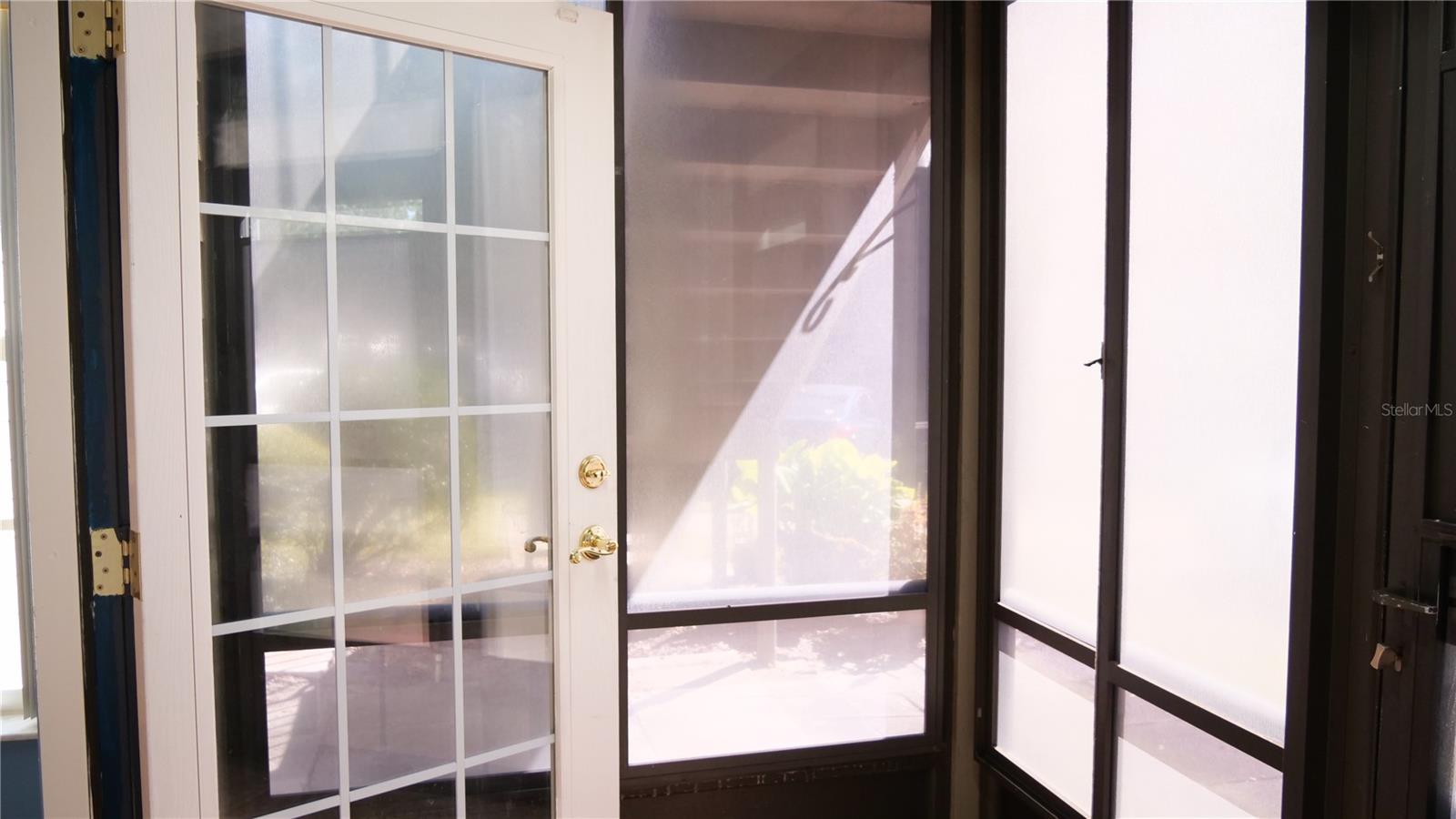 Image 39 of 40 For 964 Helmsle Court 100