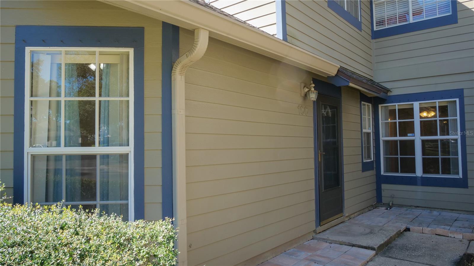 Image 4 of 40 For 964 Helmsle Court 100