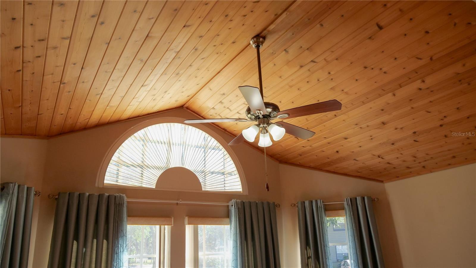 Image 8 of 40 For 964 Helmsle Court 100