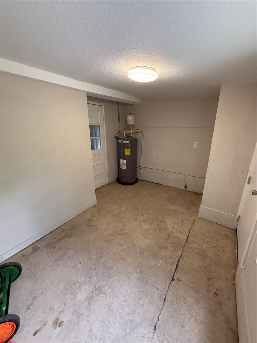 Image 27 of 35 For Address Not Provided